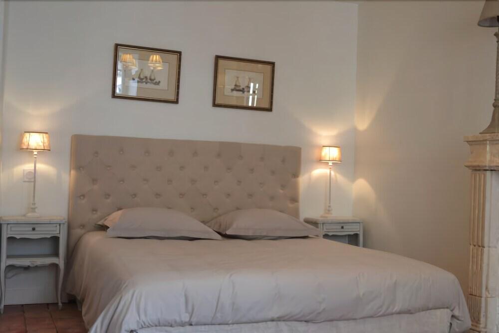 hotel image 13