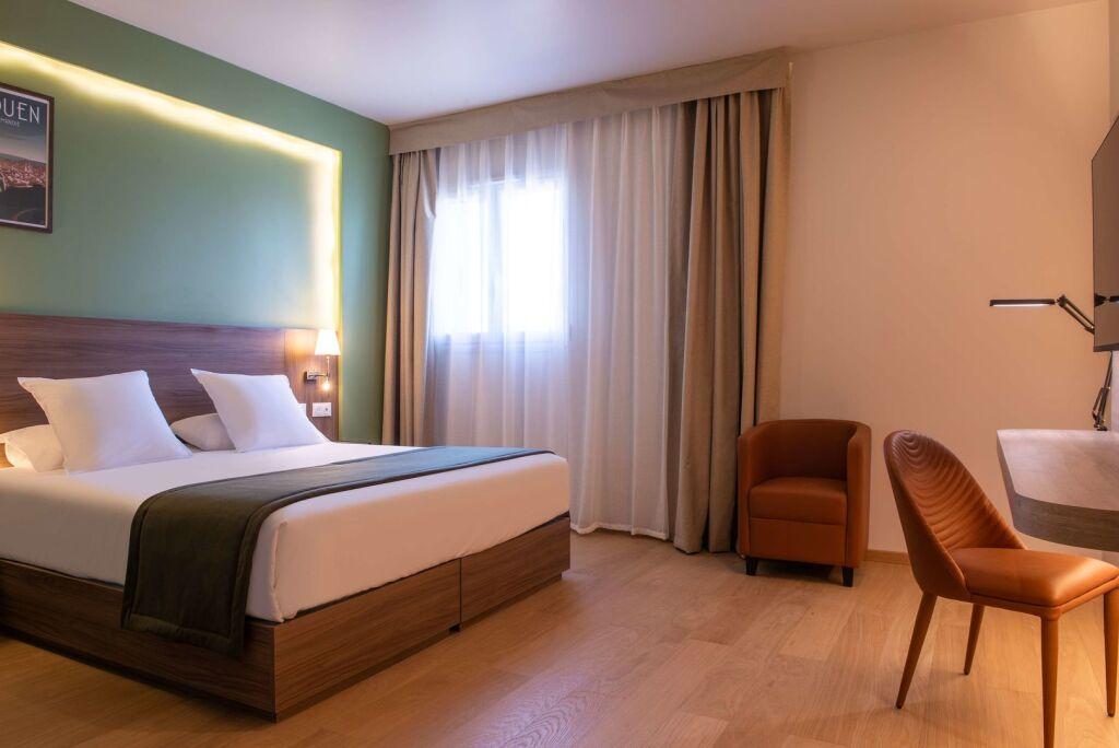 hotel image 11