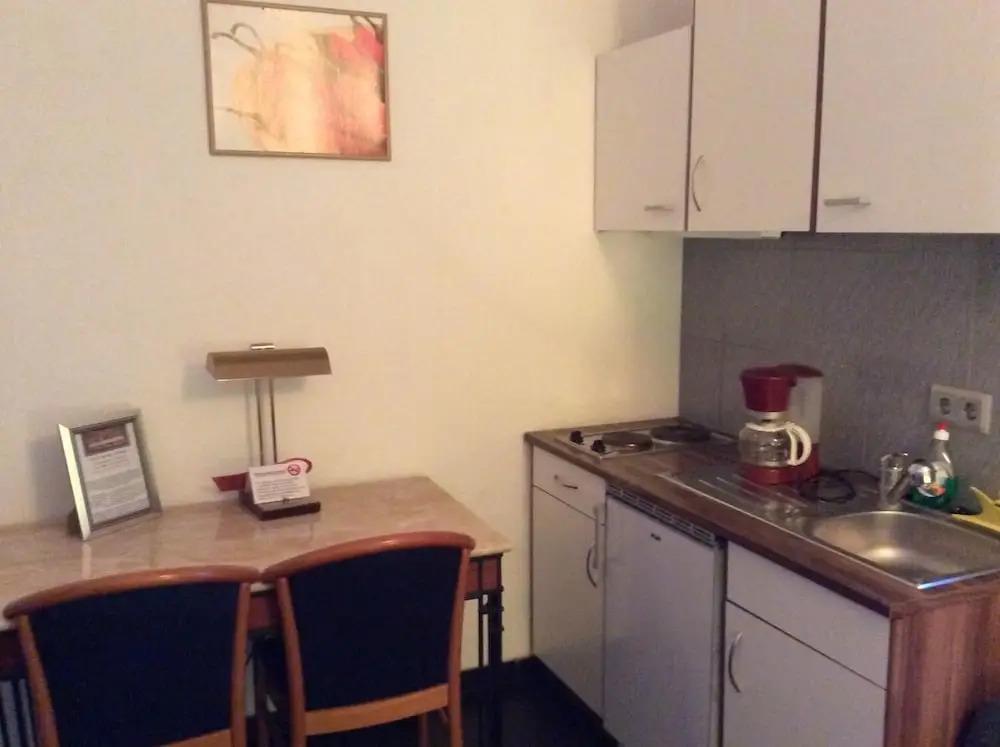 hotel image 10