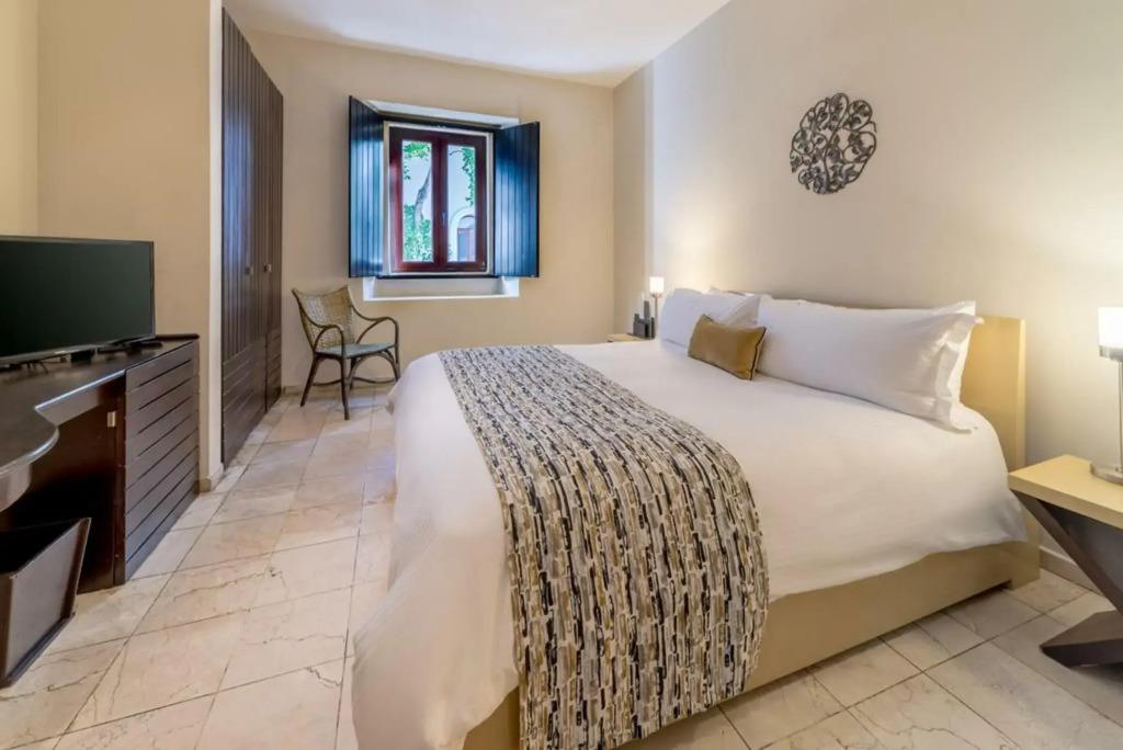 hotel image 36