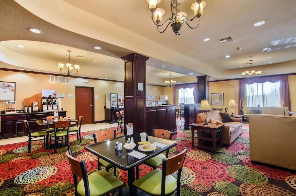 hotel image 13