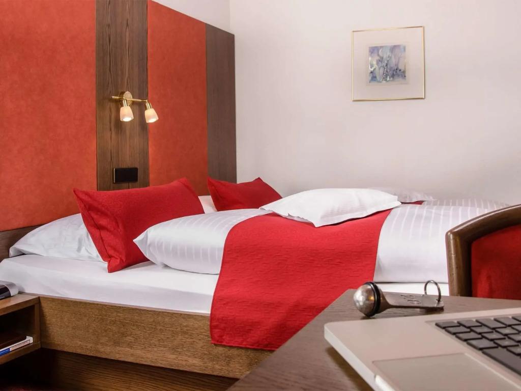 hotel image 7