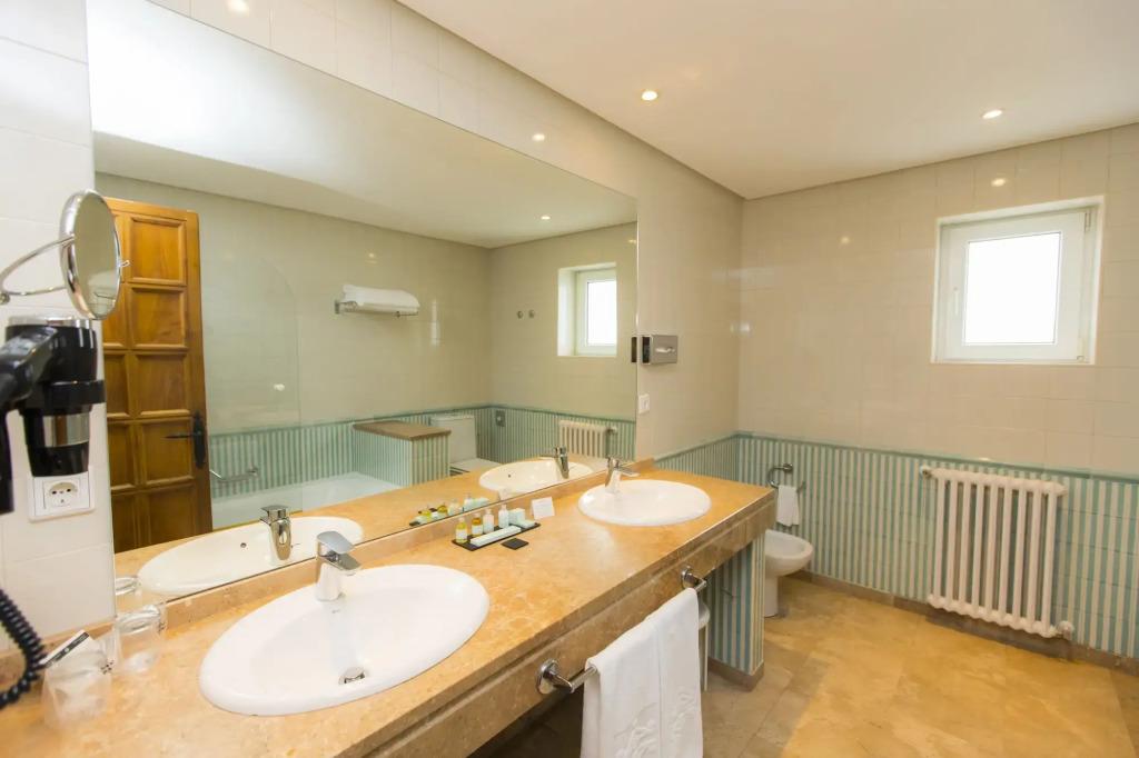 hotel image 39