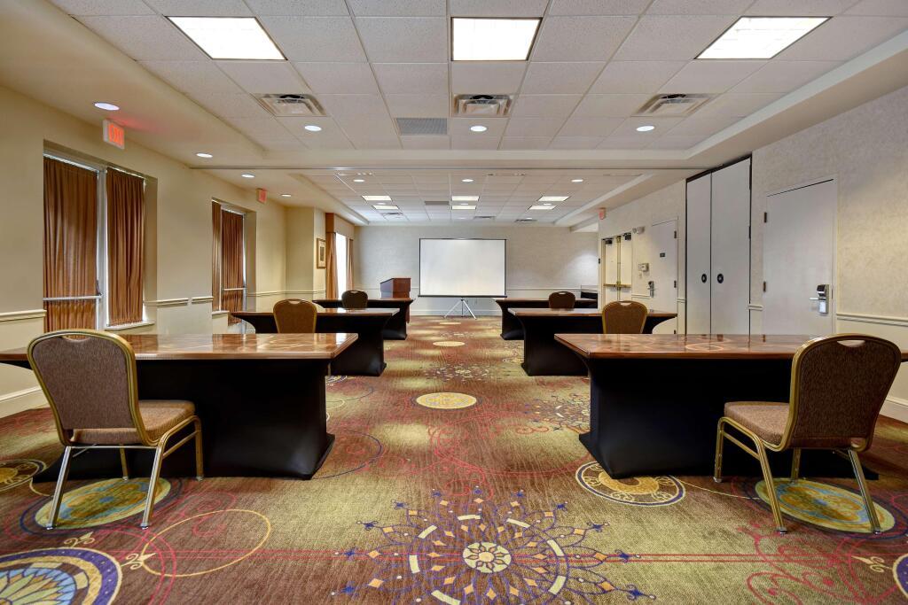 hotel image 13