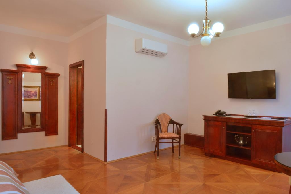 hotel image 39