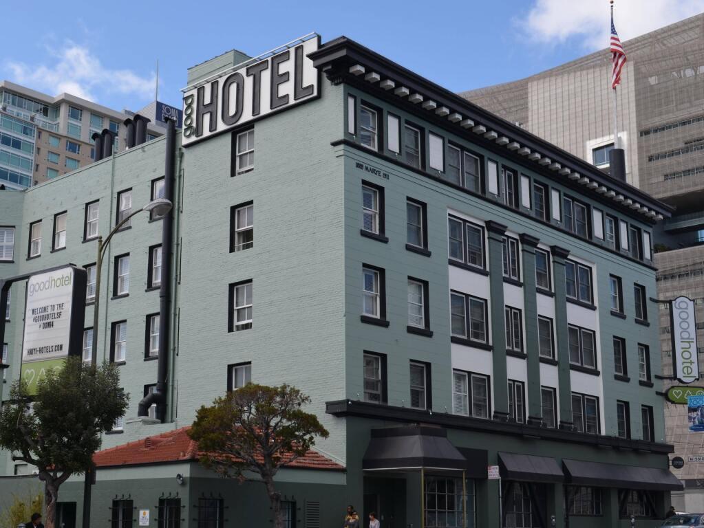 hotel image 16