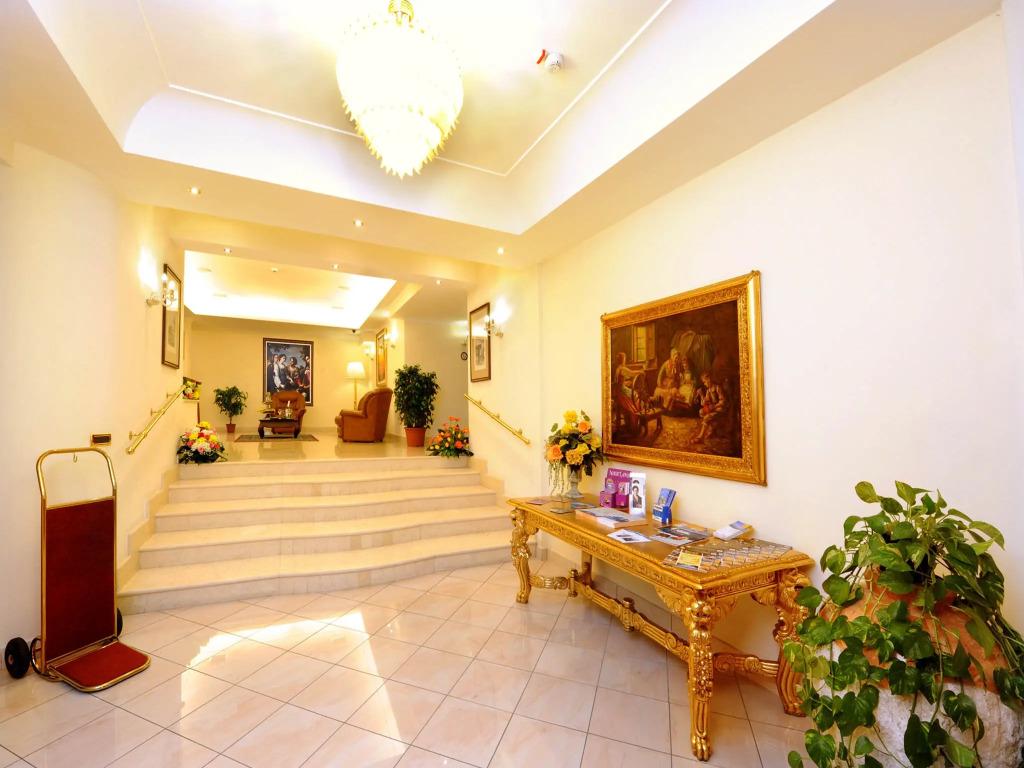 hotel image 12
