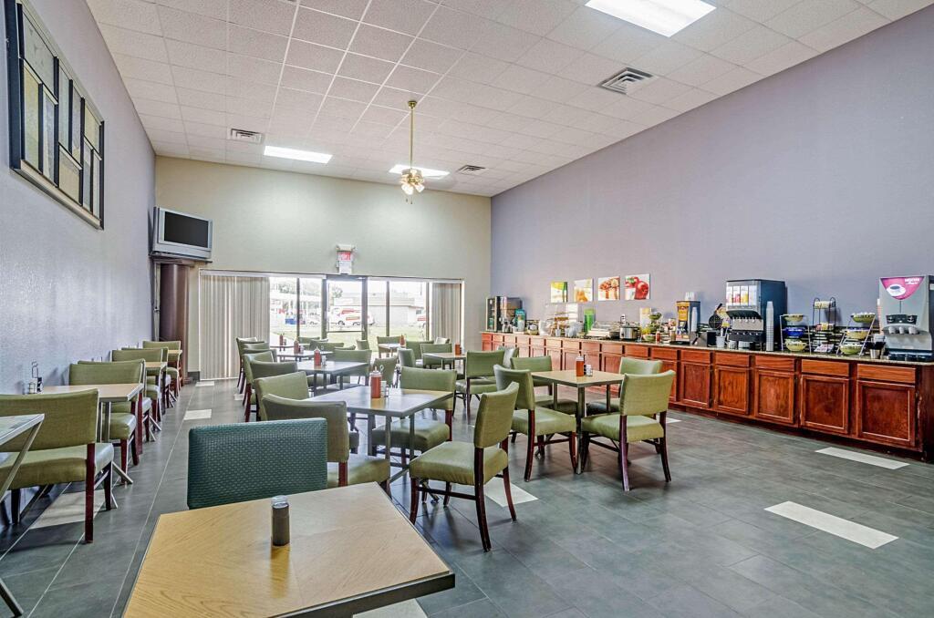 hotel image 9