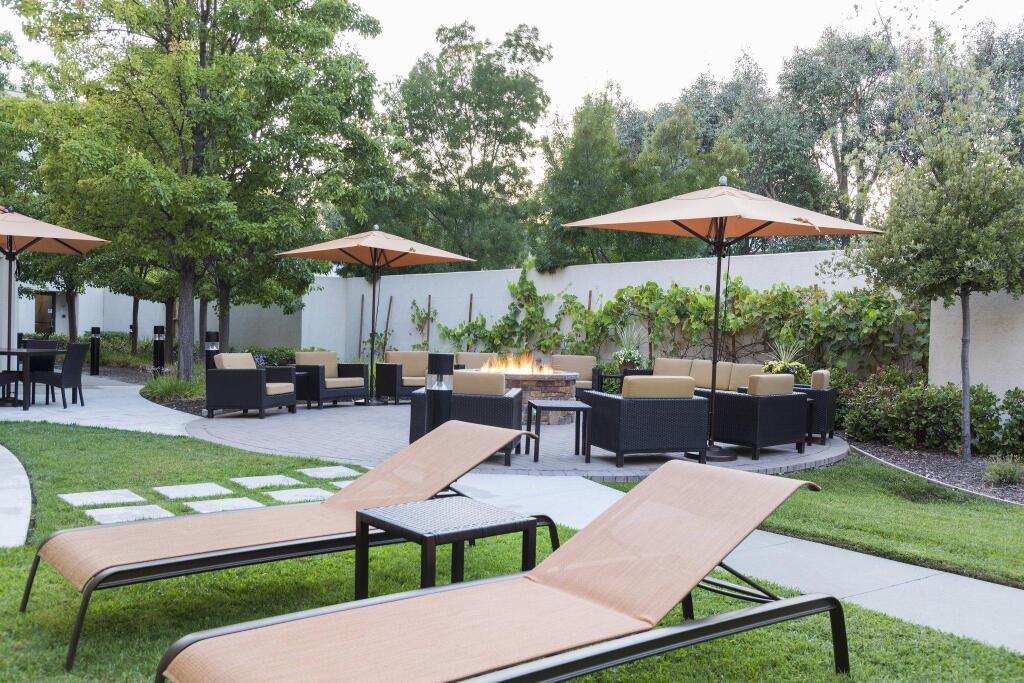 hotel image 13