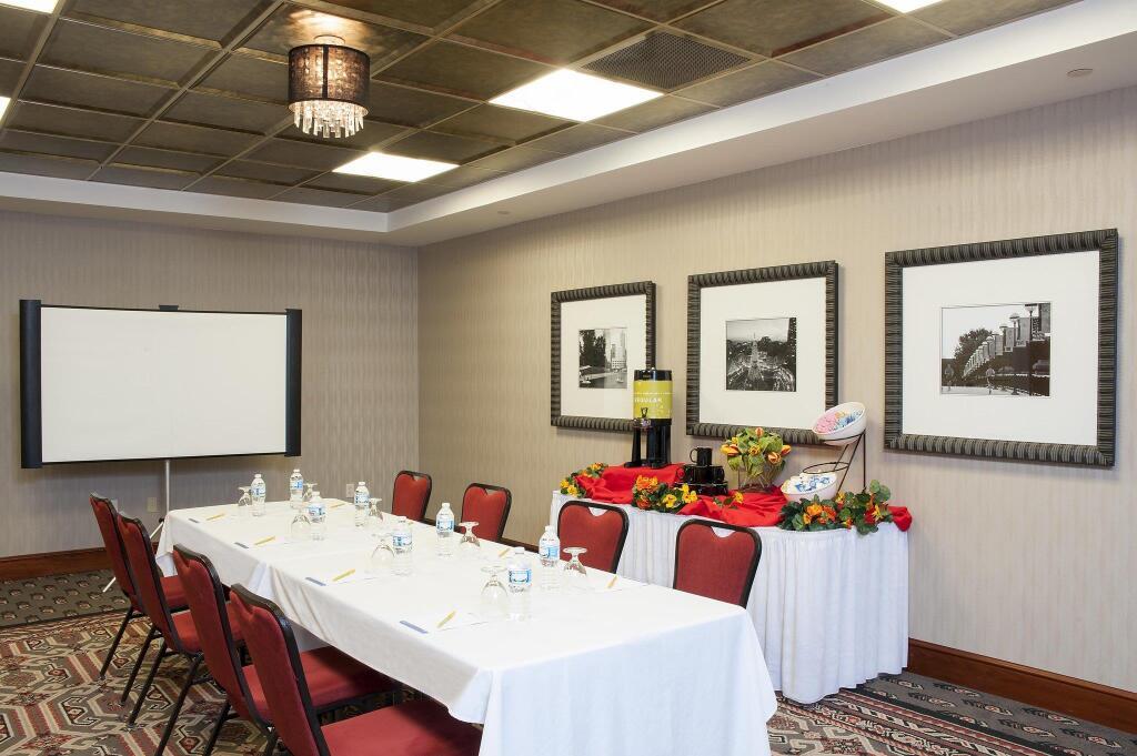 hotel image 10