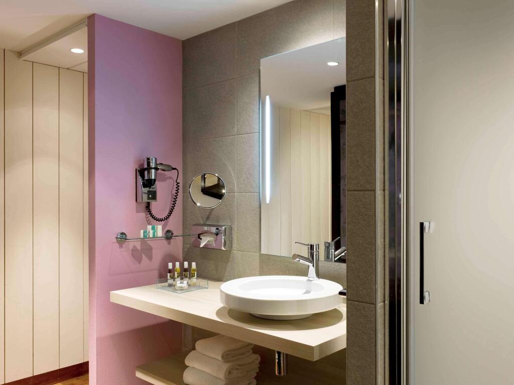 hotel image 39