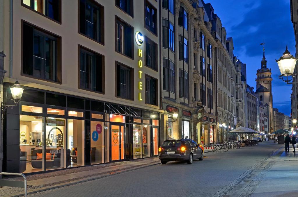 hotel image 8