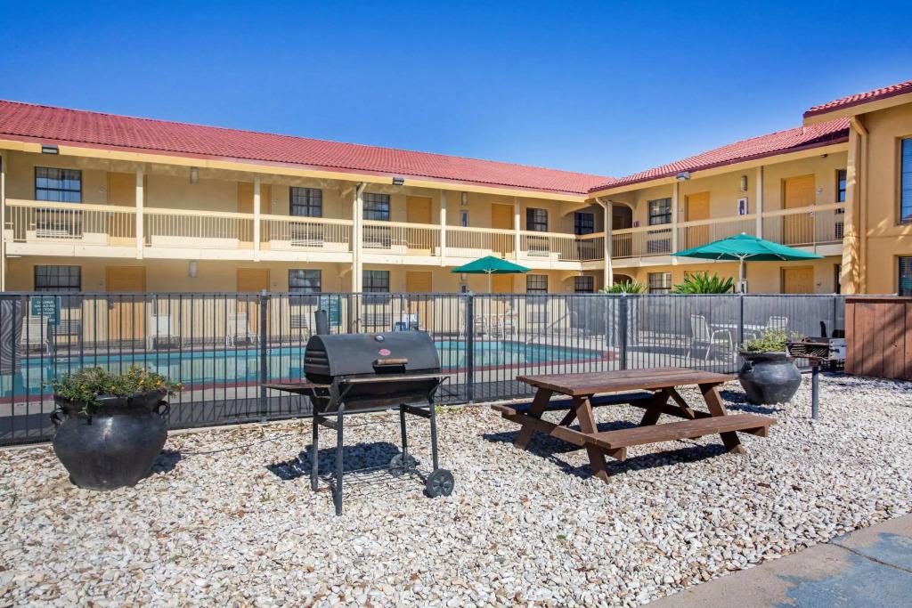 hotel image 11