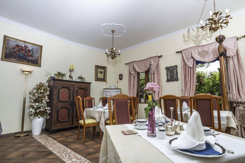 hotel image 15