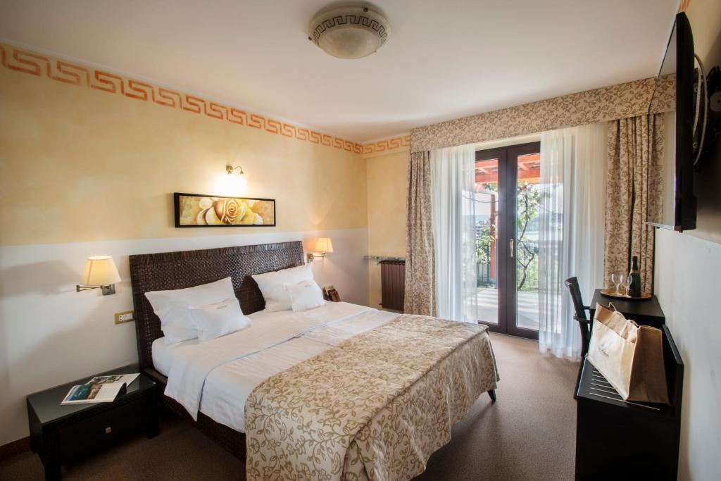 hotel image 11