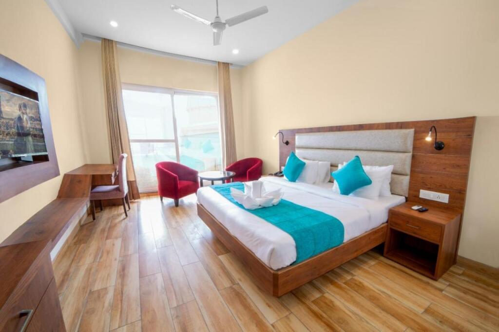 hotel image 10