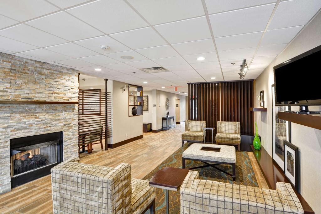 hotel image 9