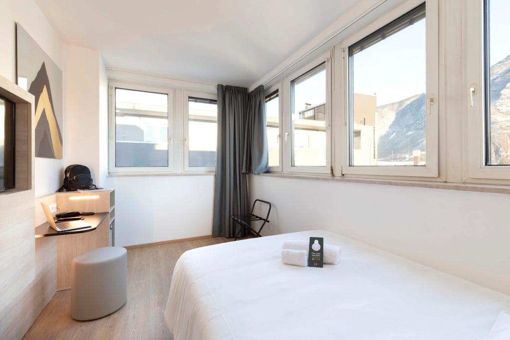 hotel image 10