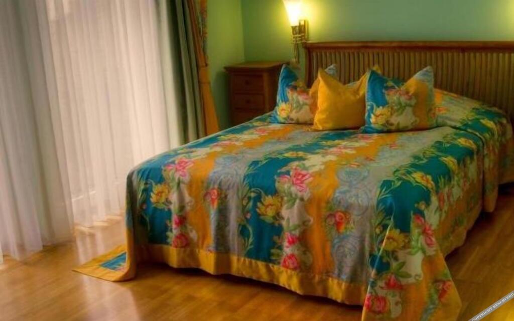 hotel image 9