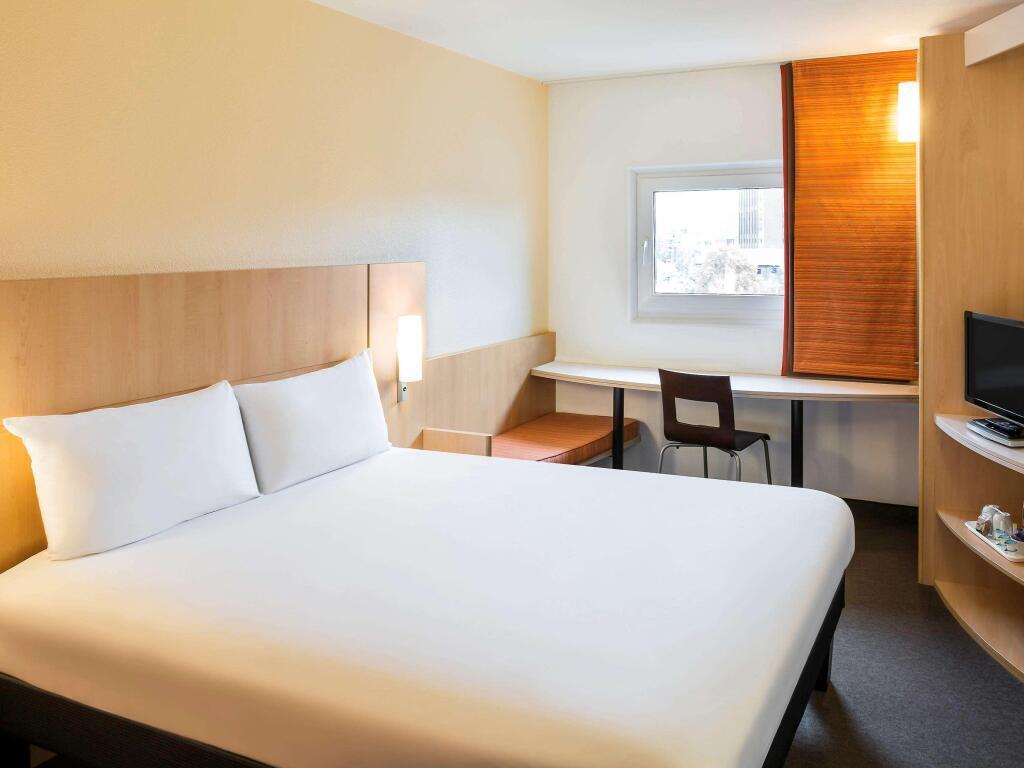hotel image 11
