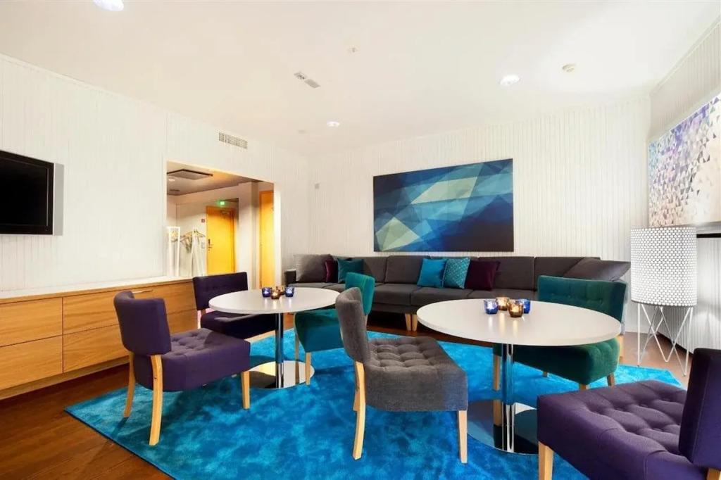 hotel image 10