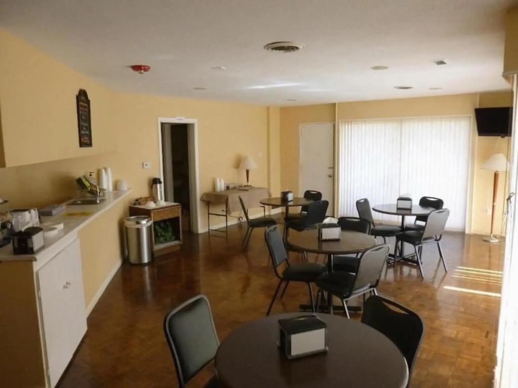 hotel image 8