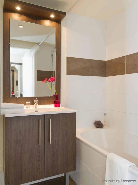 hotel image 9