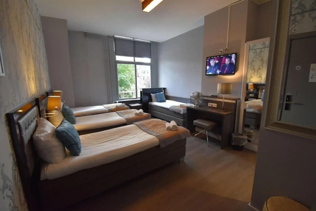 hotel image 9