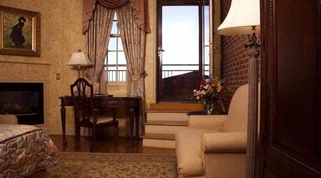 hotel image 13