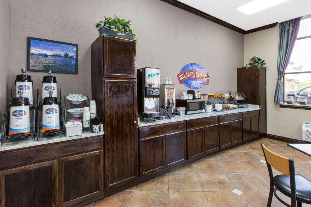 hotel image 11