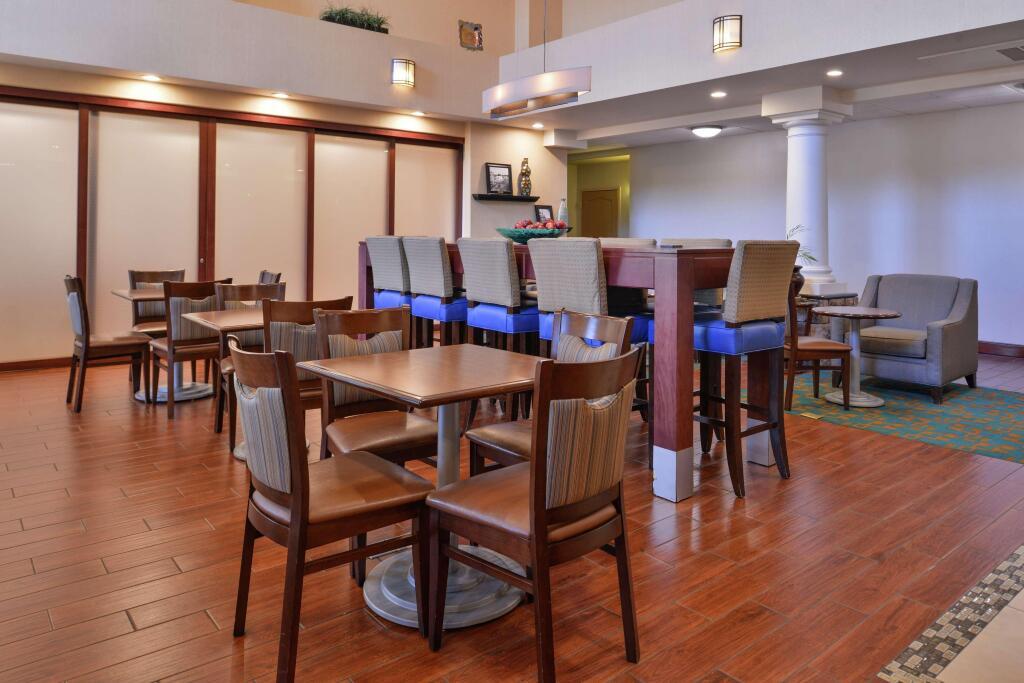 hotel image 12
