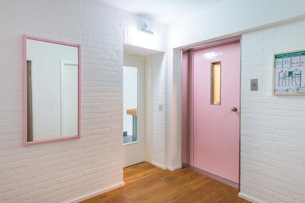 hotel image 10