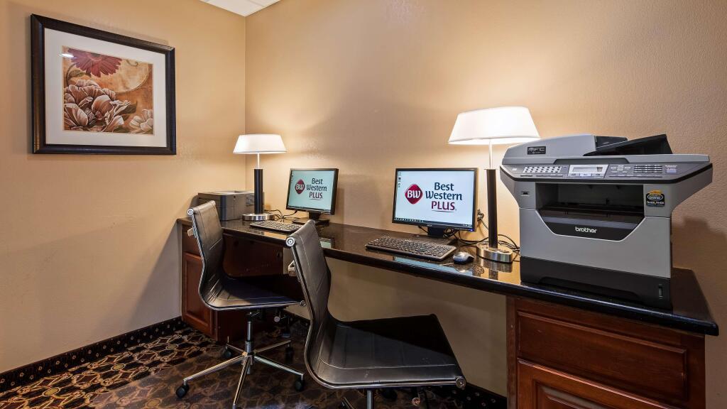 hotel image 16