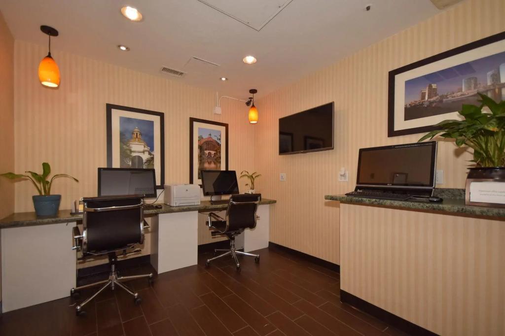 hotel image 11