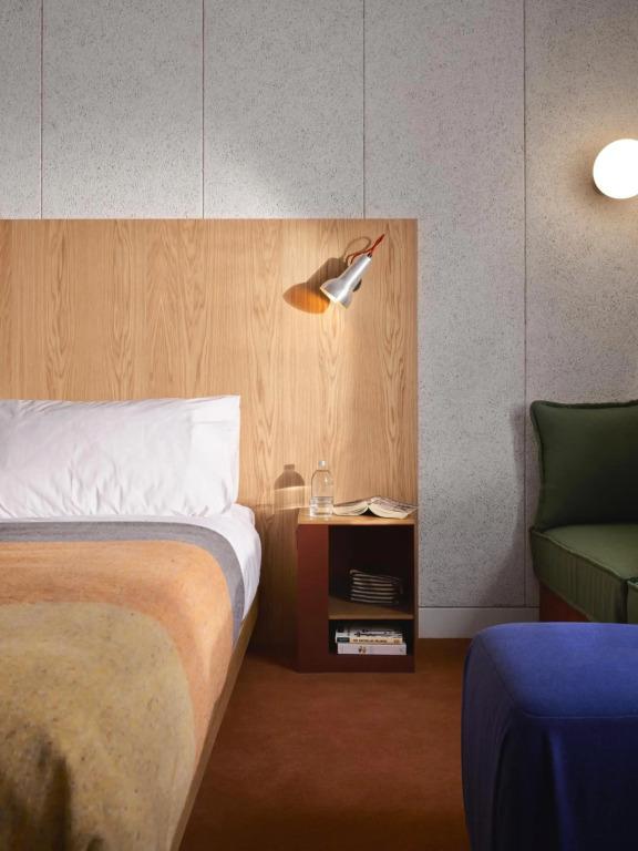 hotel image 12