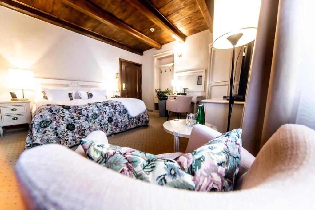 hotel image 11
