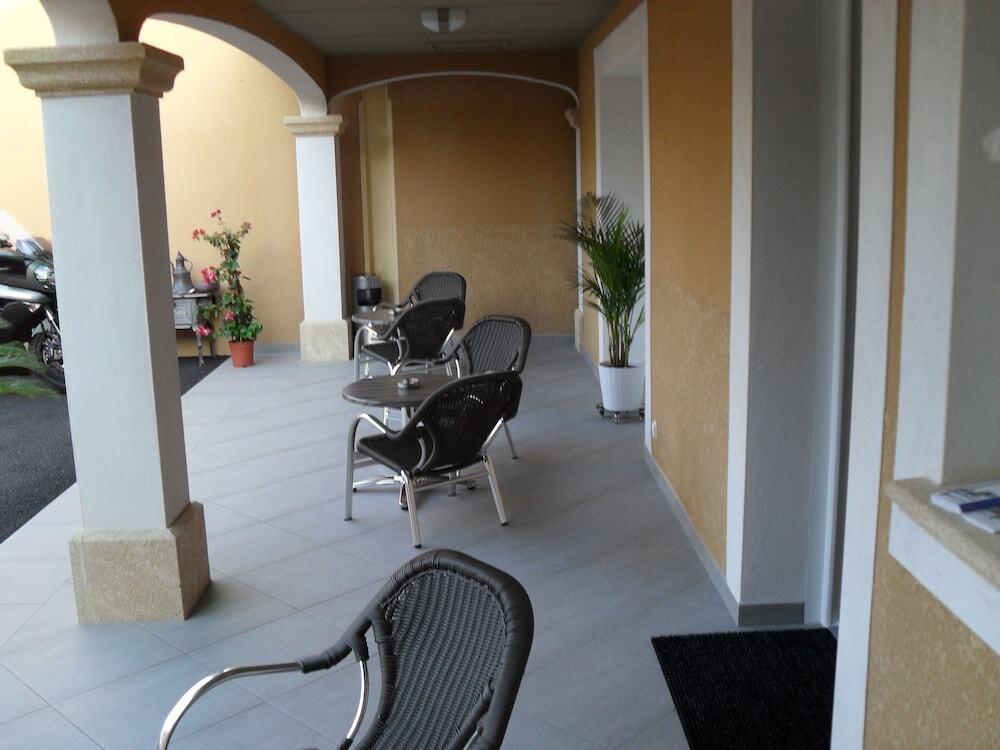 hotel image 13