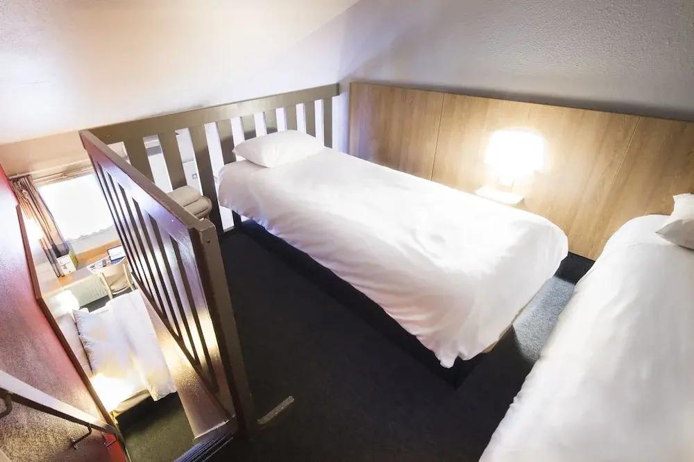 hotel image 7