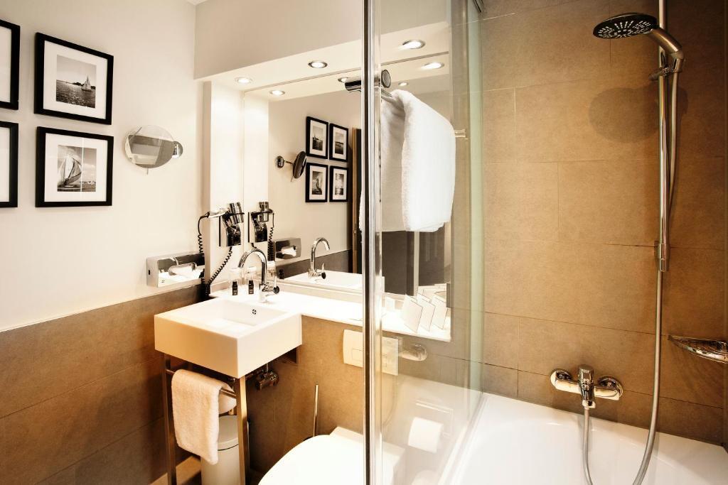 hotel image 42