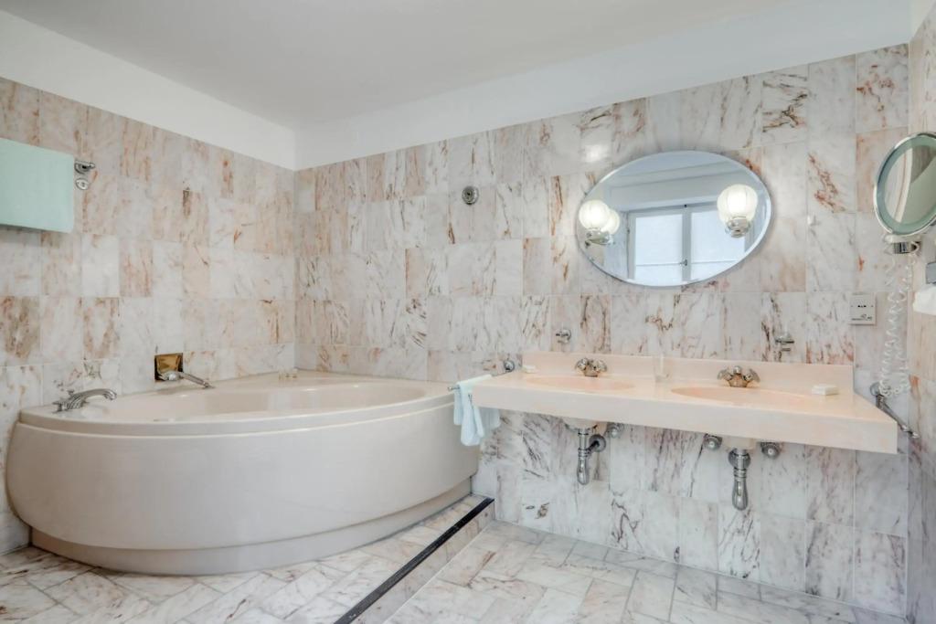 hotel image 33