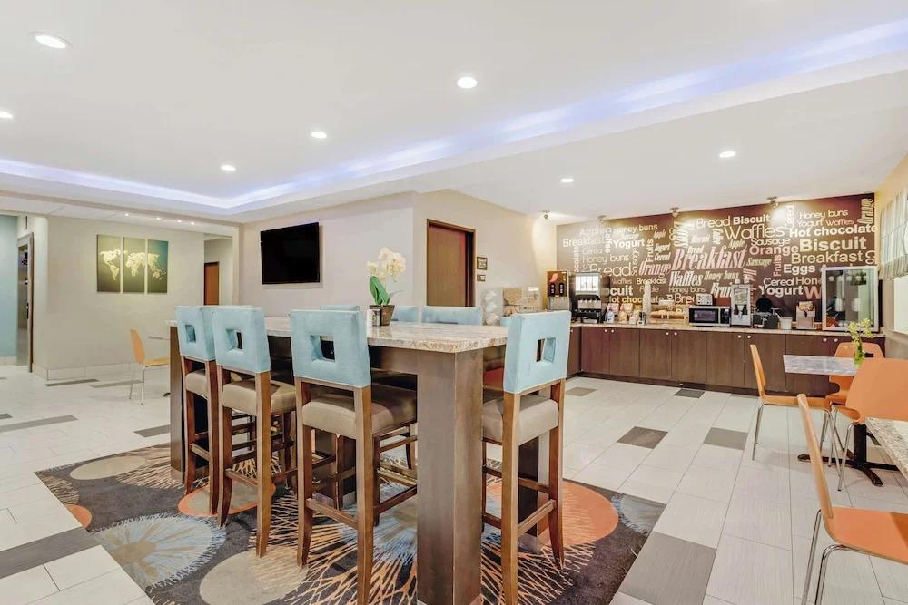hotel image 7
