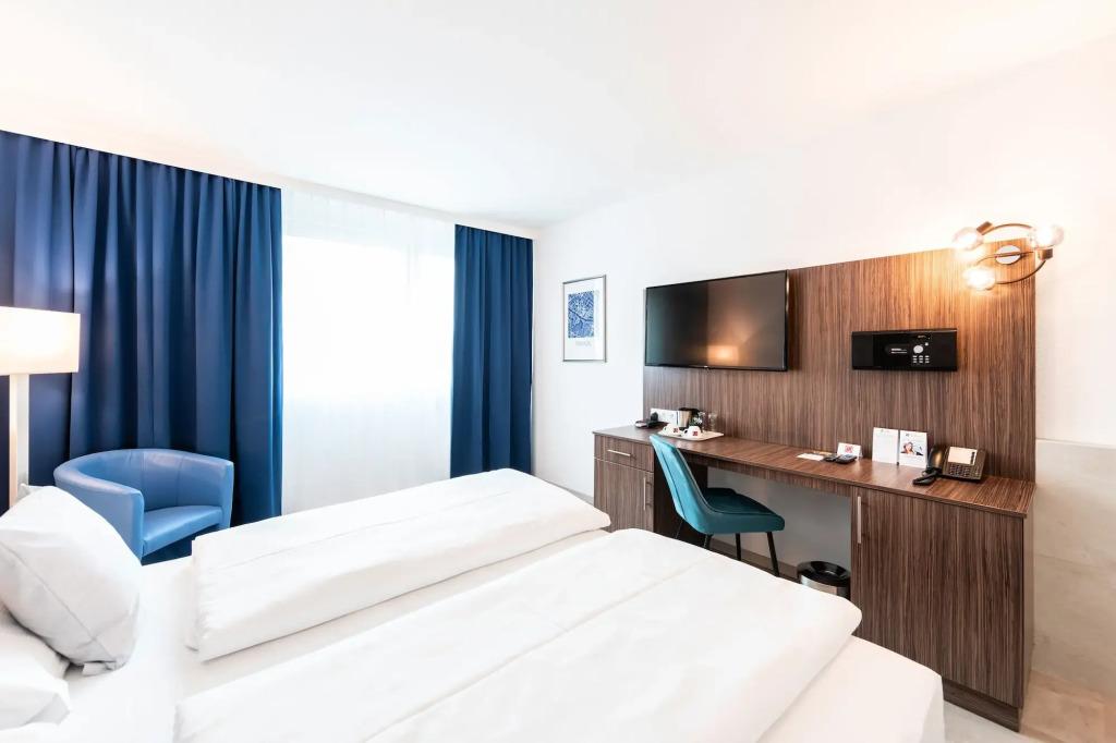 hotel image 13
