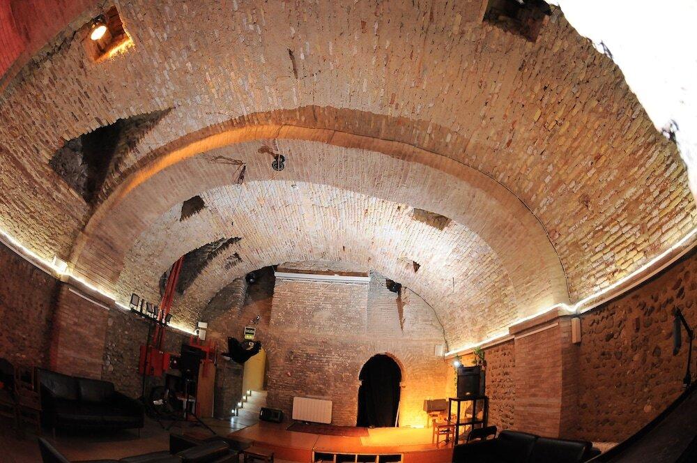 hotel image 13