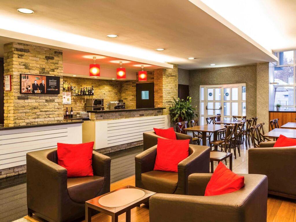 hotel image 12