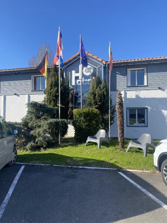 hotel image 9