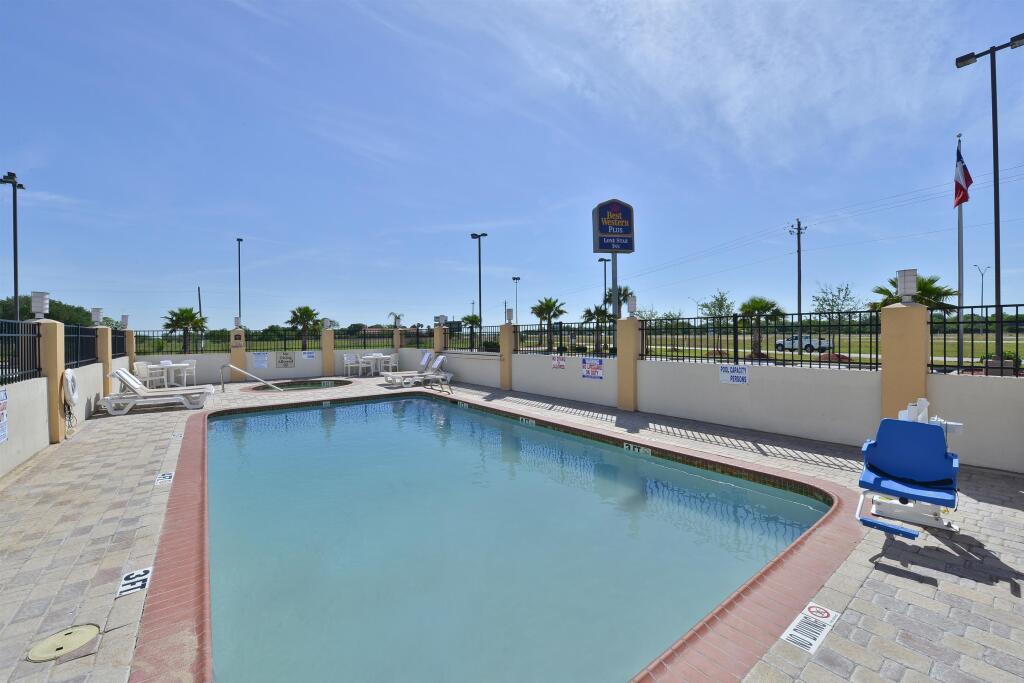 hotel image 7