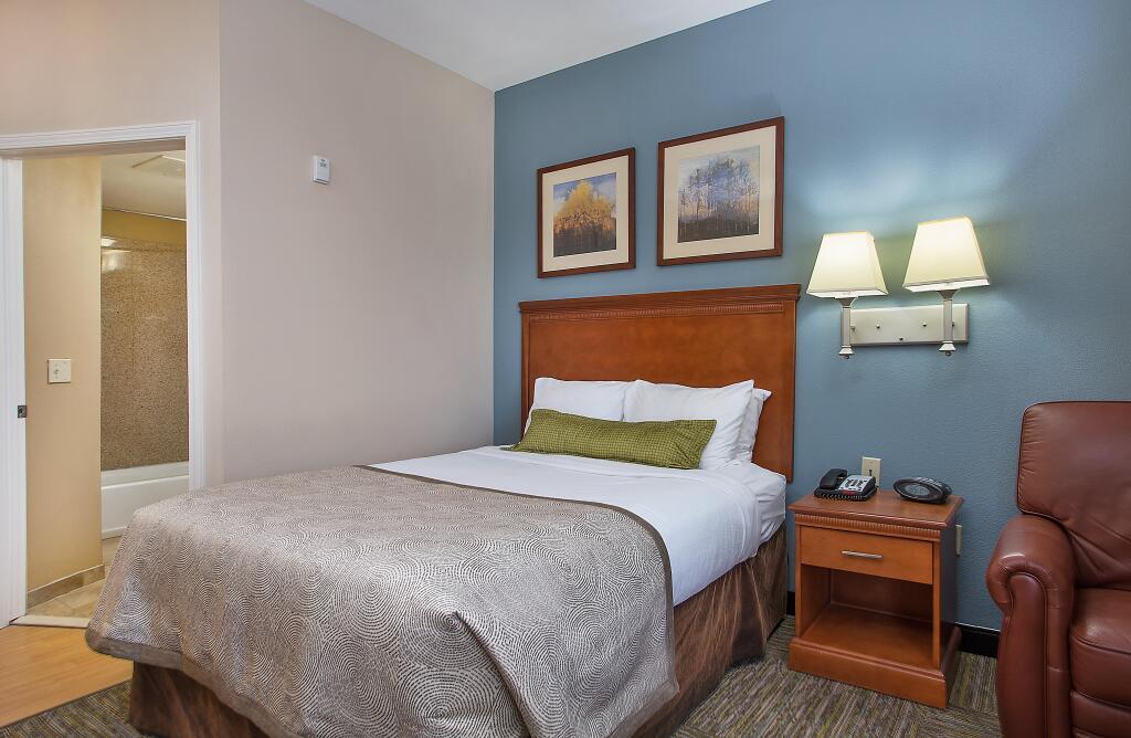 hotel image 16