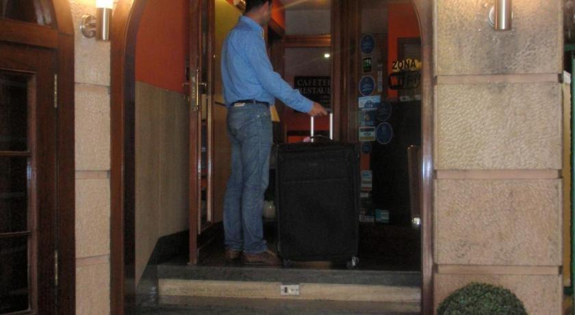 hotel image 16