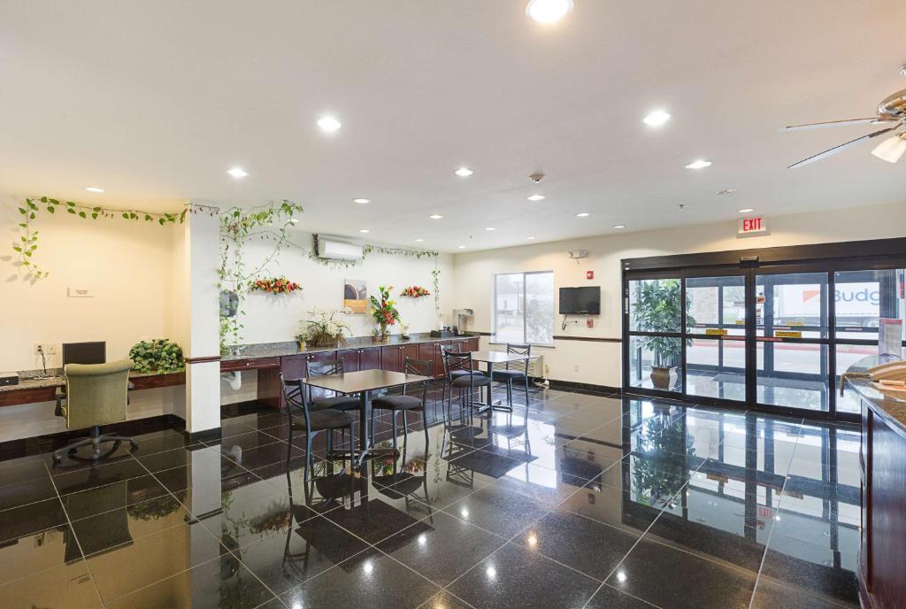 hotel image 8