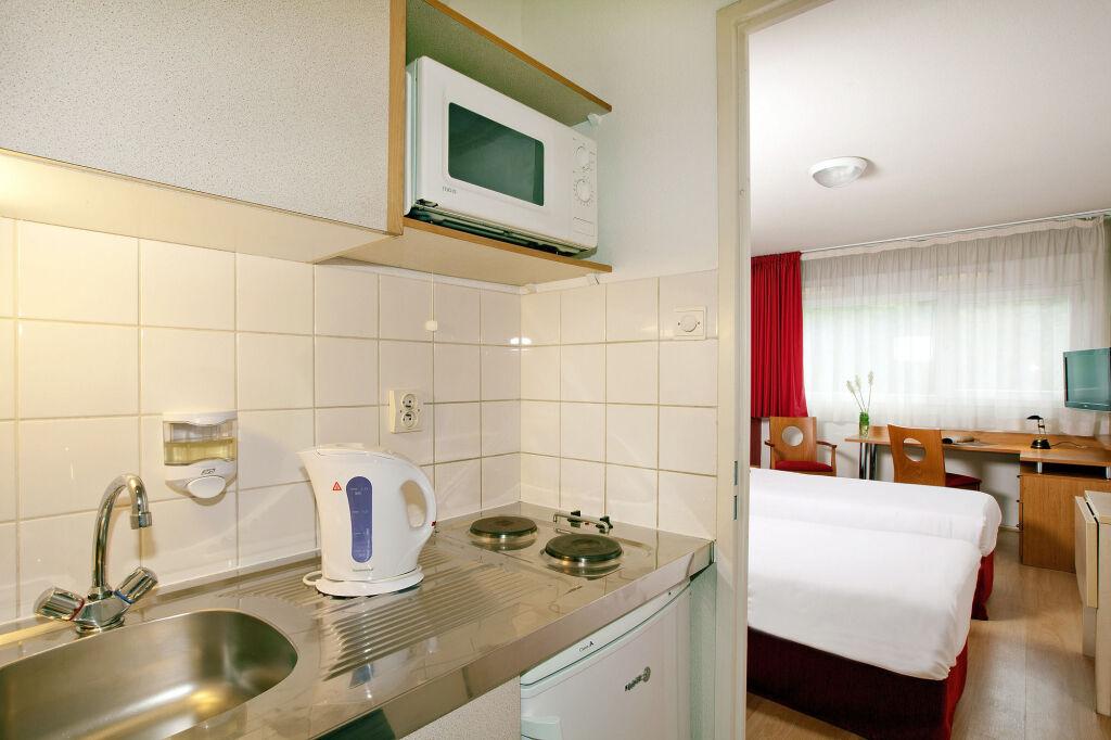hotel image 9